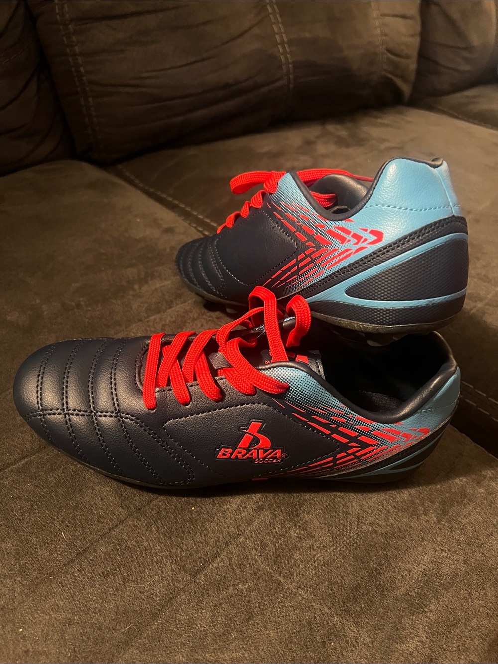 Brava Kids Navy & Red Soccer Cleats